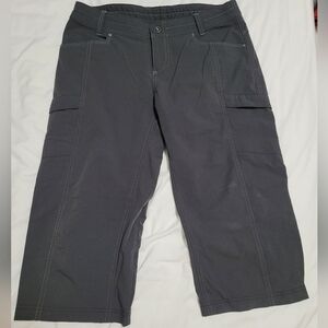 Kuhl Capri Size 10 in Grey